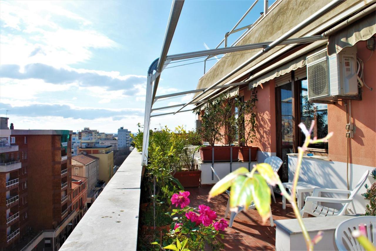 Hotel La Terrazza Di Anna Sassari Exterior foto