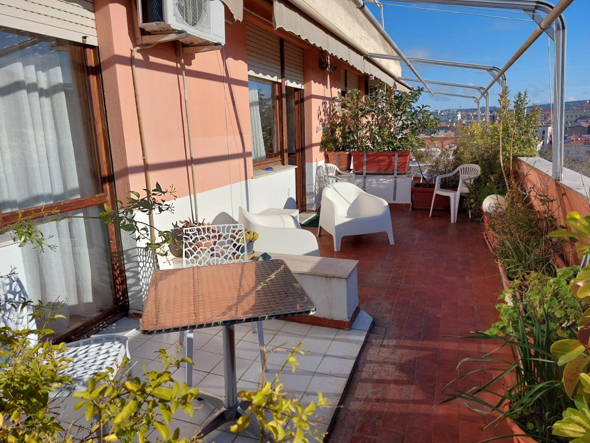 Hotel La Terrazza Di Anna Sassari Exterior foto